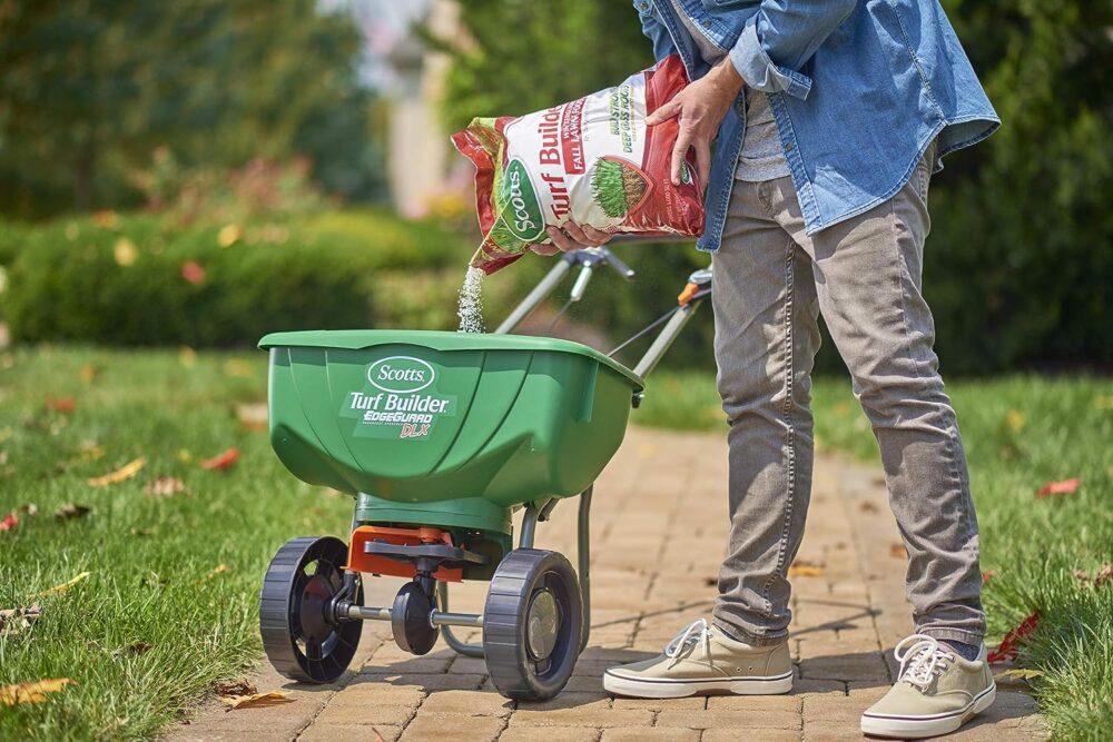 Scotts Turf Builder WinterGuard Fall Lawn Food - Lawn Fertilizer - Image 2